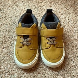 Zara Boys Mustard Shoe Sneaker size 7